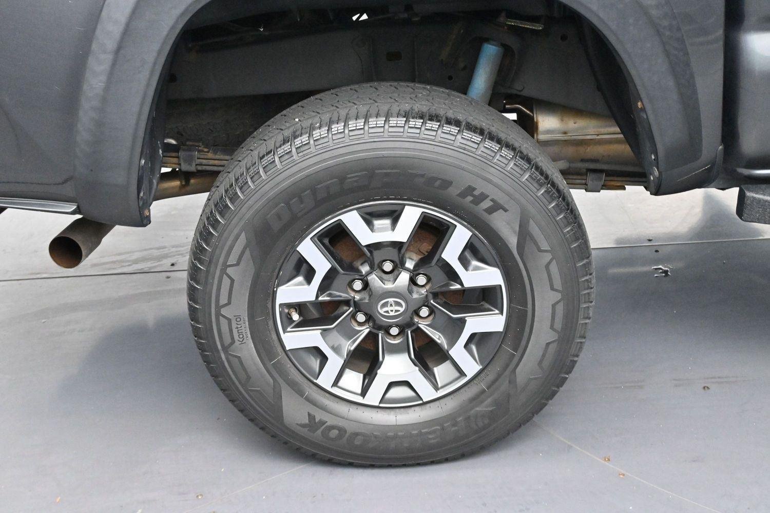 Used 2020 Magnetic Gray Metallic Toyota TRD Off Road image 32