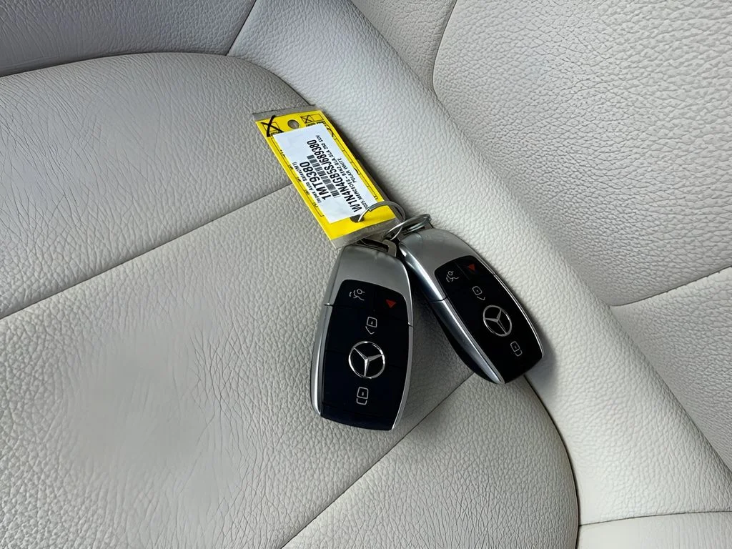 Used 2025 White Mercedes-Benz GLA 250 image 24