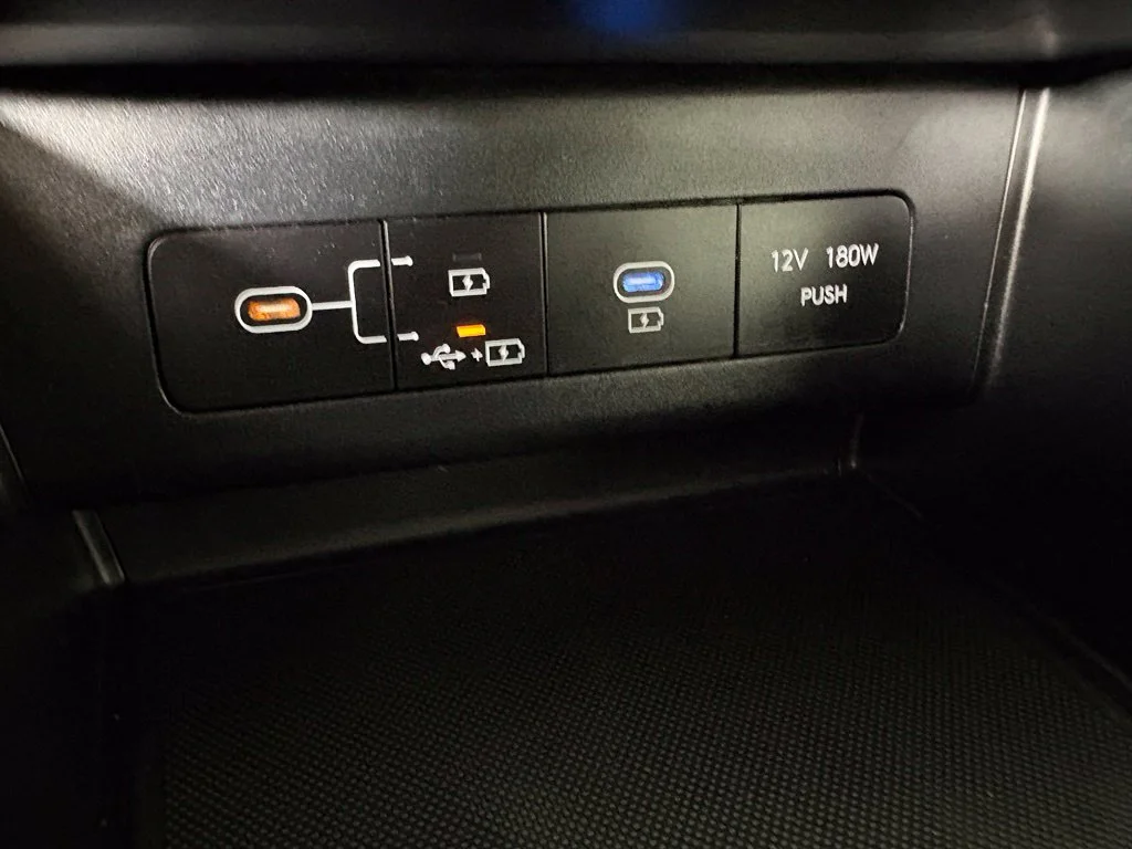 Used 2024 Gray Hyundai SEL image 34