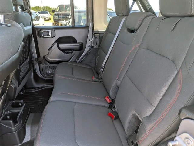 Used 2022 Gray Jeep Unlimited Rubicon image 9