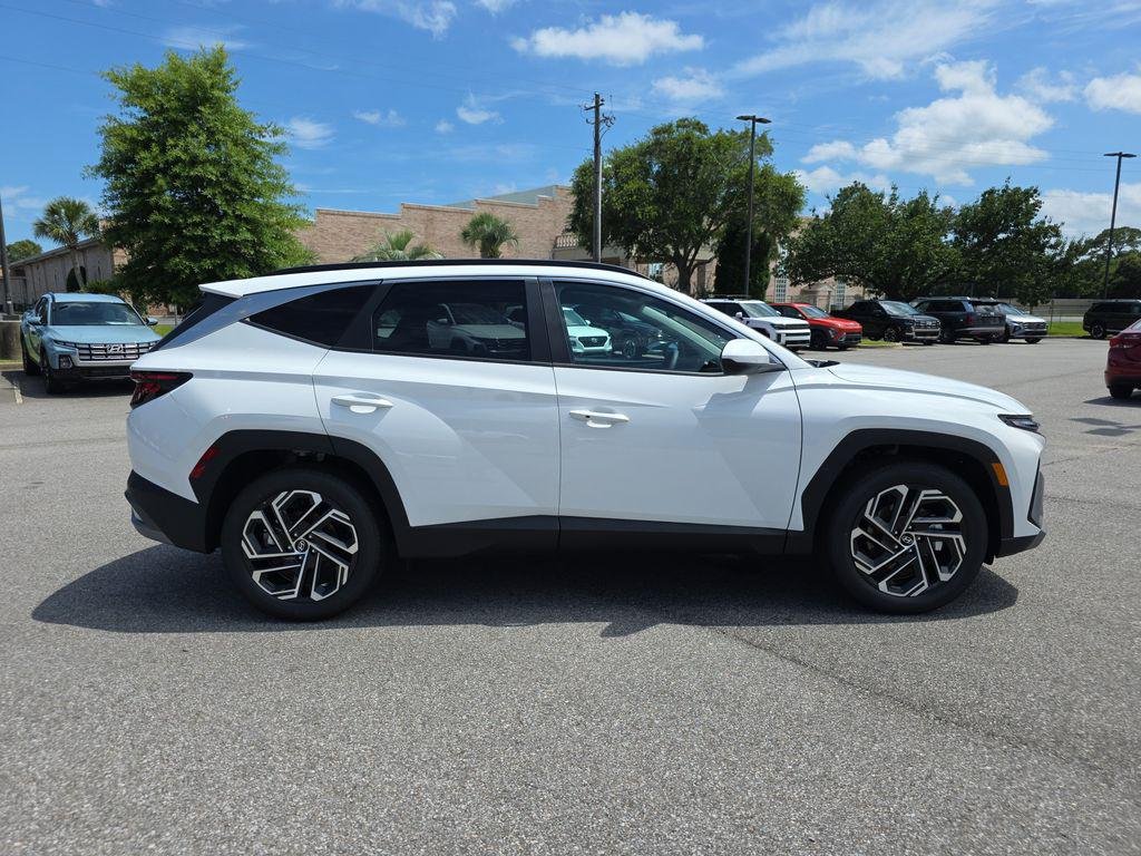 New 2026 White Pearl Hyundai SEL FWD image 7