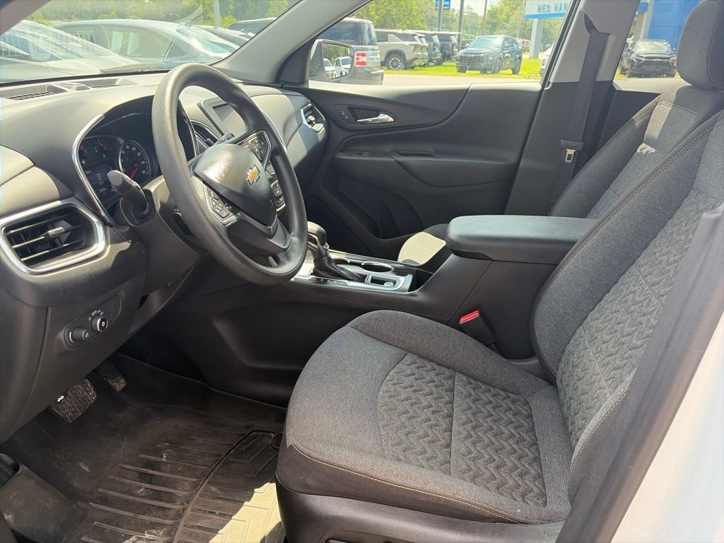 Used 2023 Summit White Chevrolet LT image 15