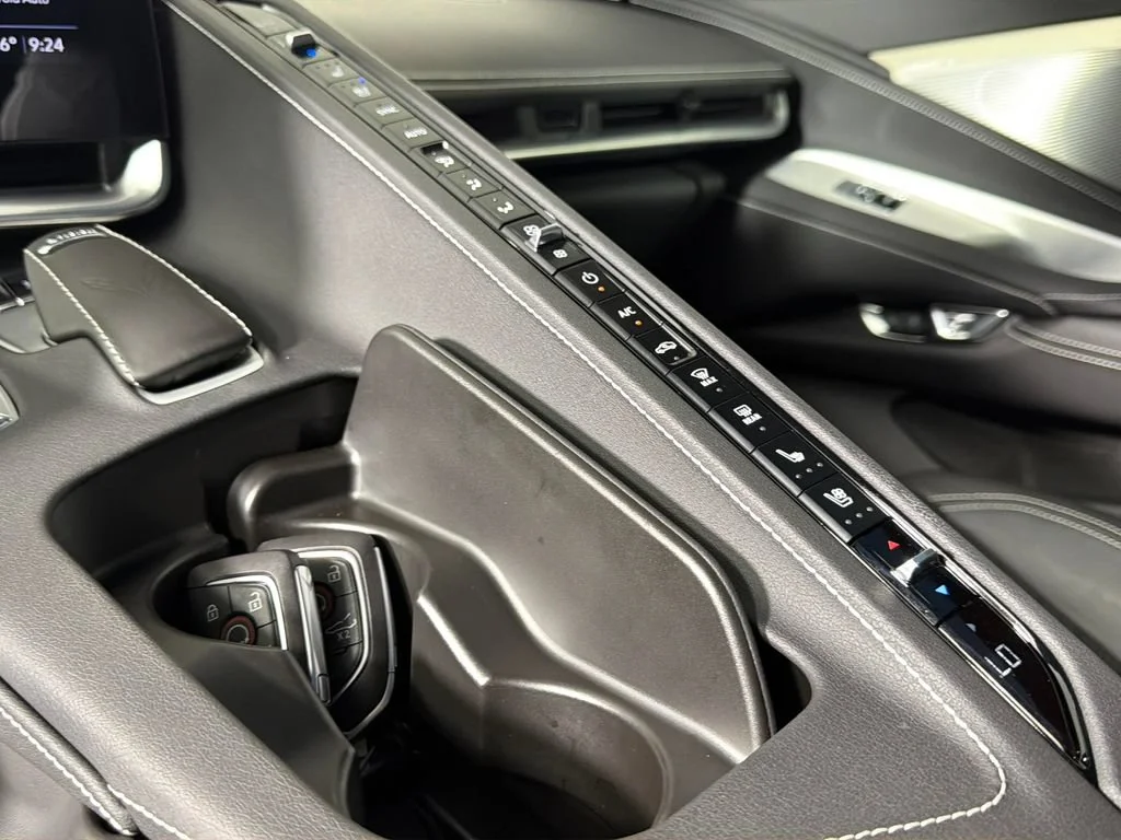 2023 Chevrolet Corvette 2LT - Photo 25
