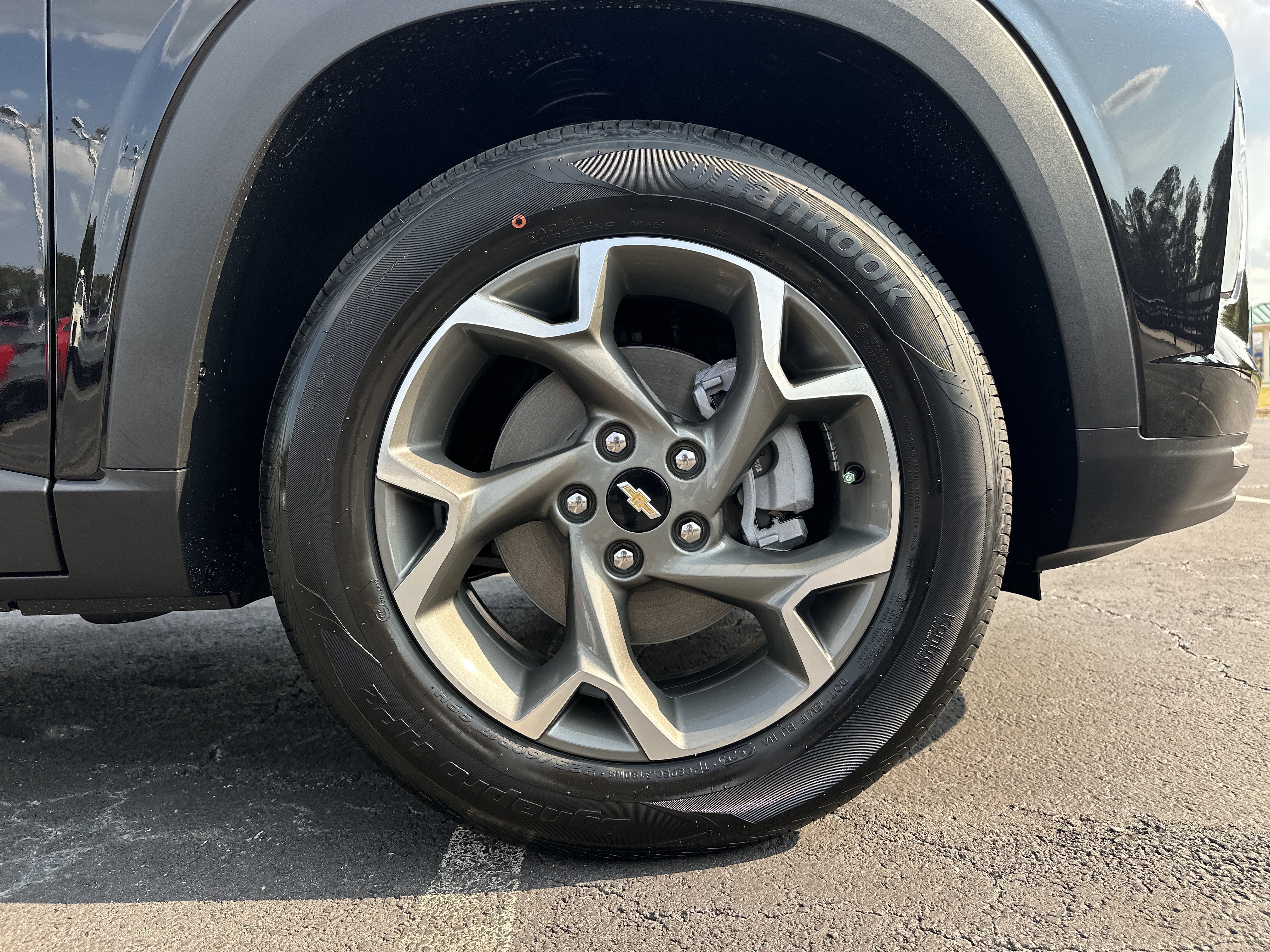 2026 Chevrolet Trax LT - Photo 14