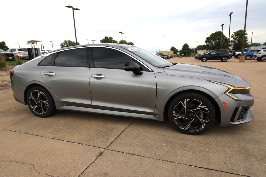Used 2025 Gray Kia GT-Line image 3