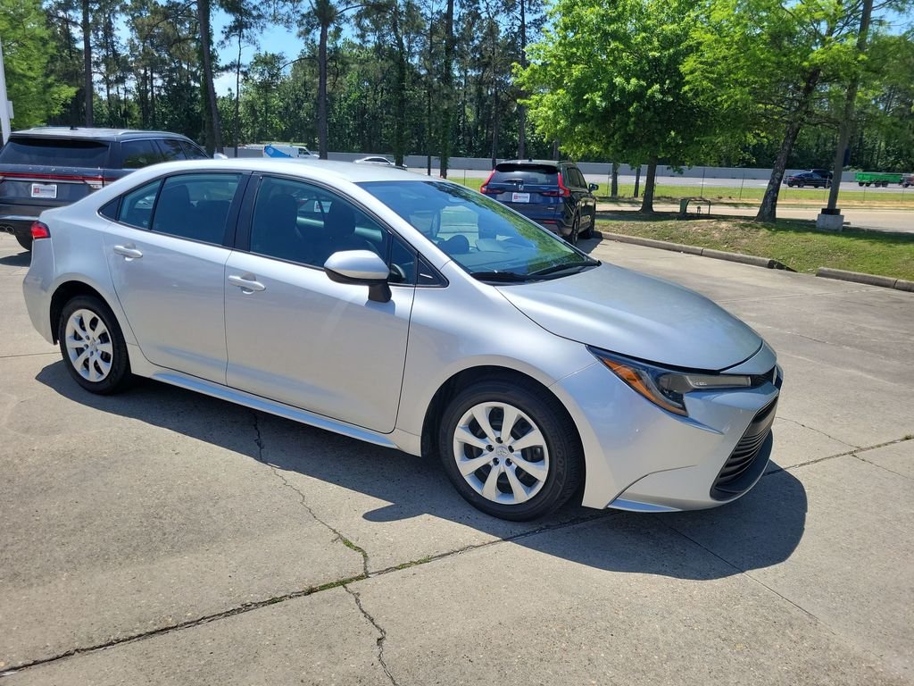 Certified Used 2024 Silver Toyota LE image 10