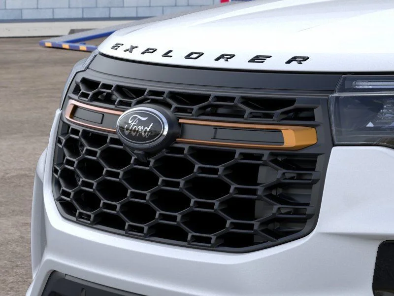 New 2026 White Ford Tremor image 17
