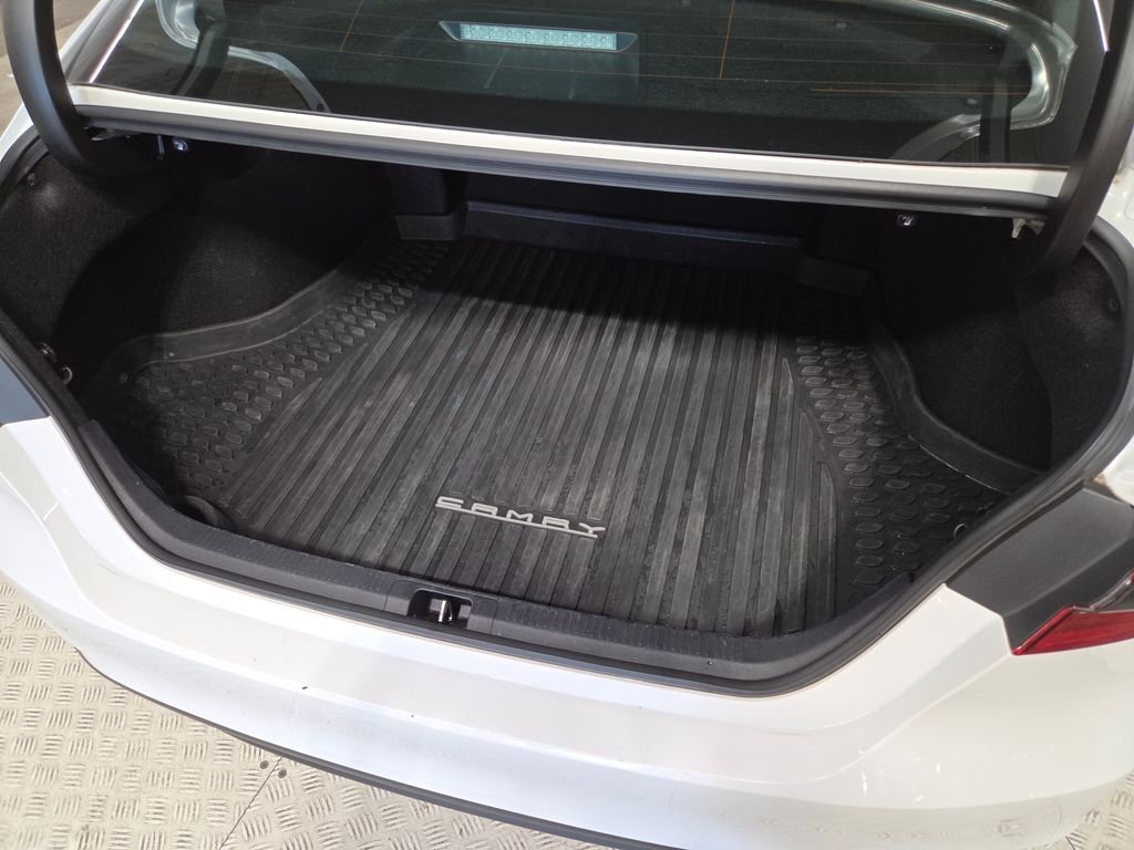 Used 2023 White Toyota LE image 22