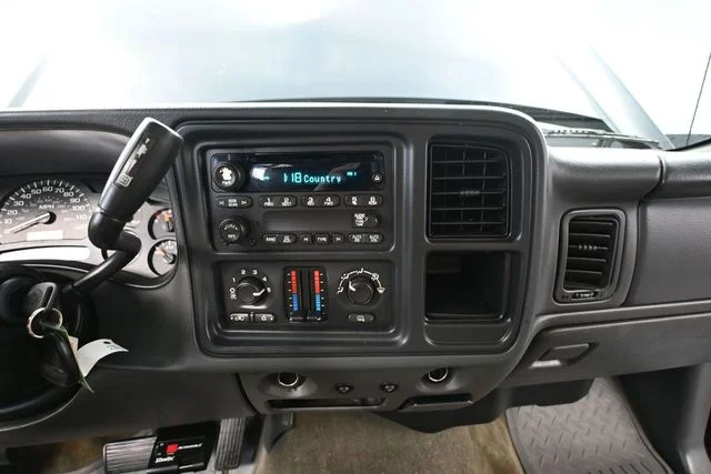 Used 2005 Blue Chevrolet LS image 32