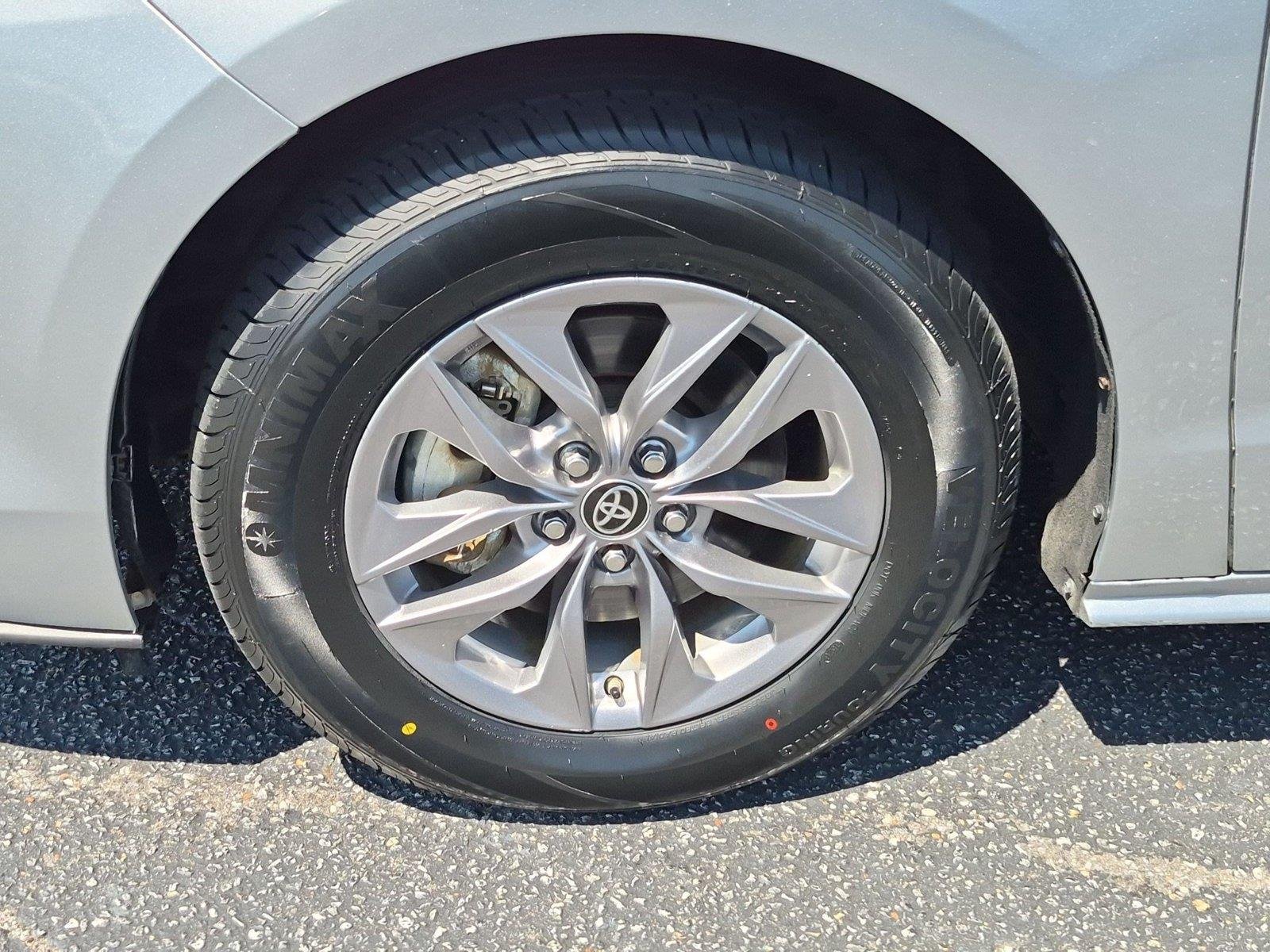 Used 2024  Toyota LE image 10