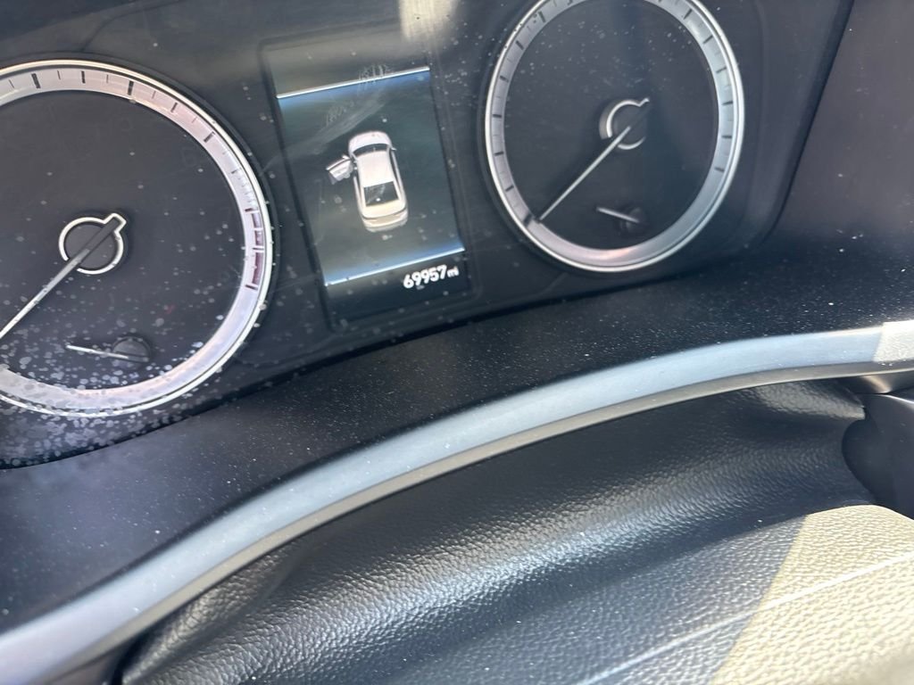 Used 2018 Gray Hyundai SEL image 20