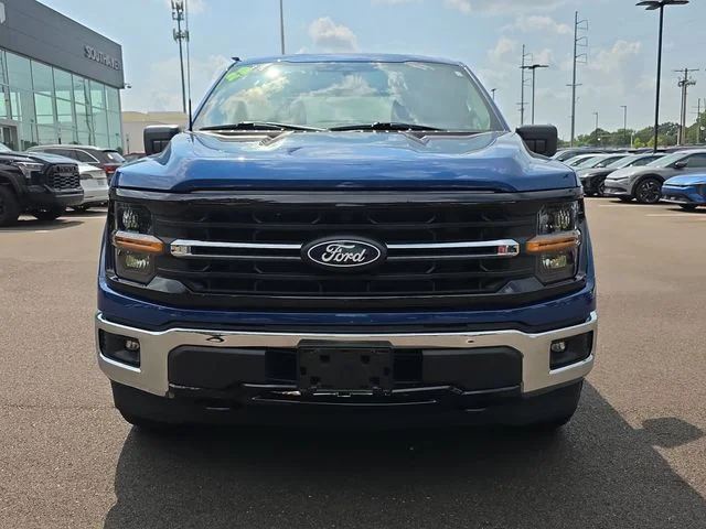 Used 2025 Blue Ford XLT image 8
