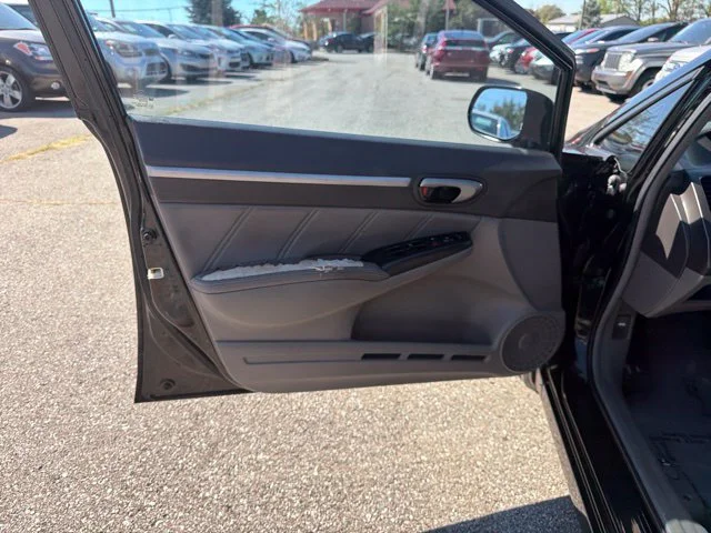 Used 2009 Black Honda EX-L image 17