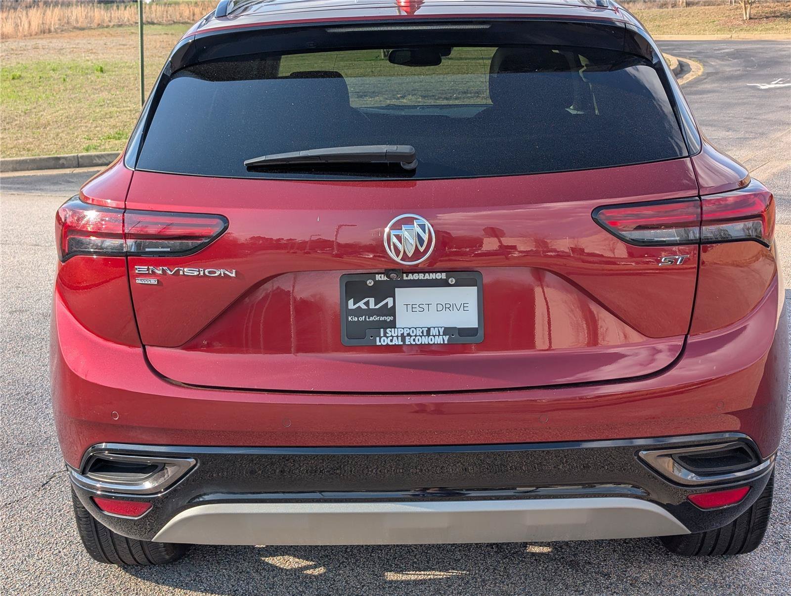 2023 Buick Envision Essence - Photo 8
