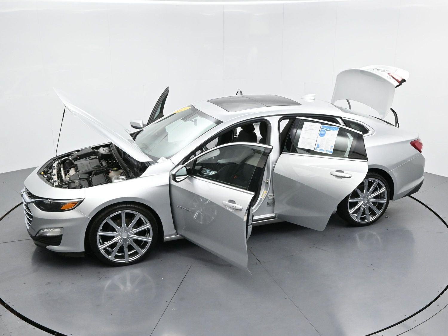 Used 2021 SILVER ICE METALLIC Chevrolet LT image 42