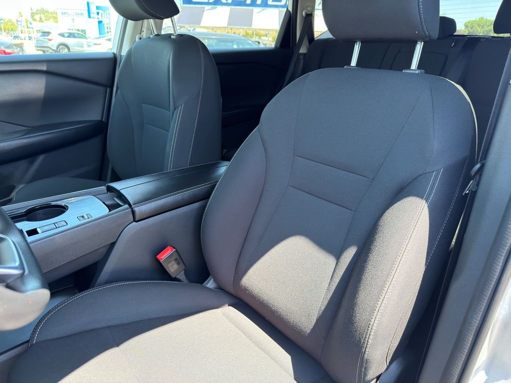 Used 2024 Silver Nissan S image 16