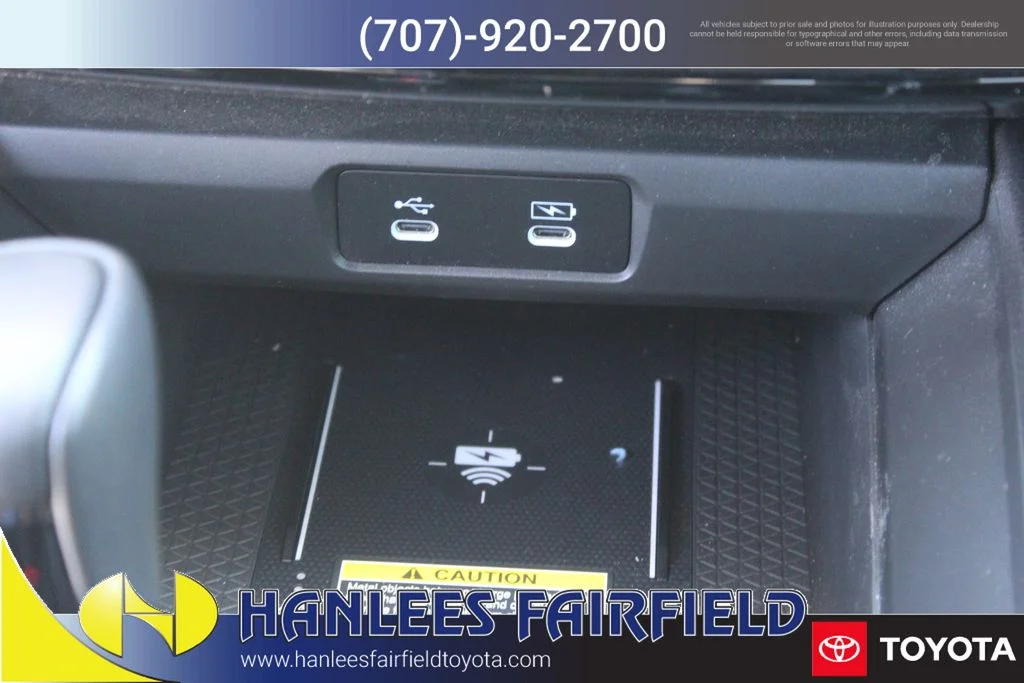 Used 2025 White Honda EX-L image 23