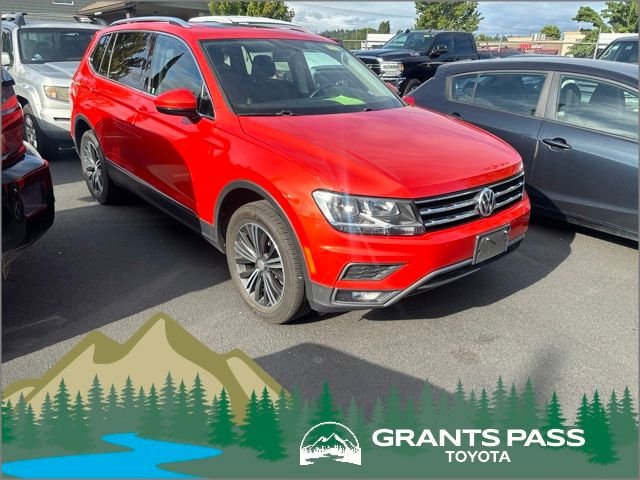 2018 Volkswagen Tiguan 2.0T SEL 4Motion's photo