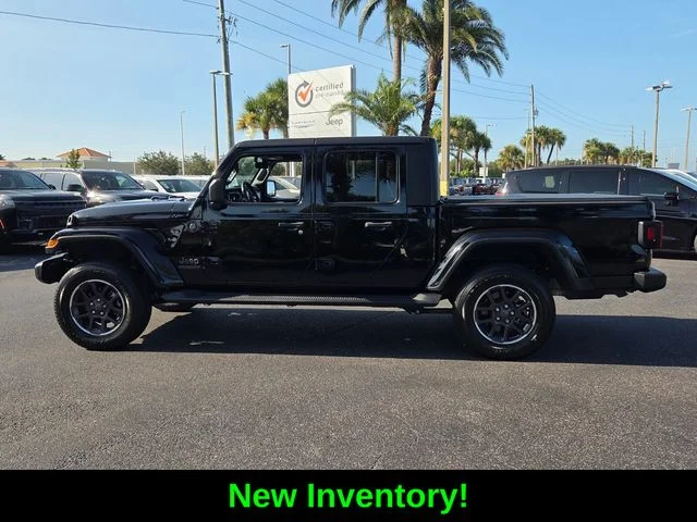 Used 2021 Black Jeep Sport image 4