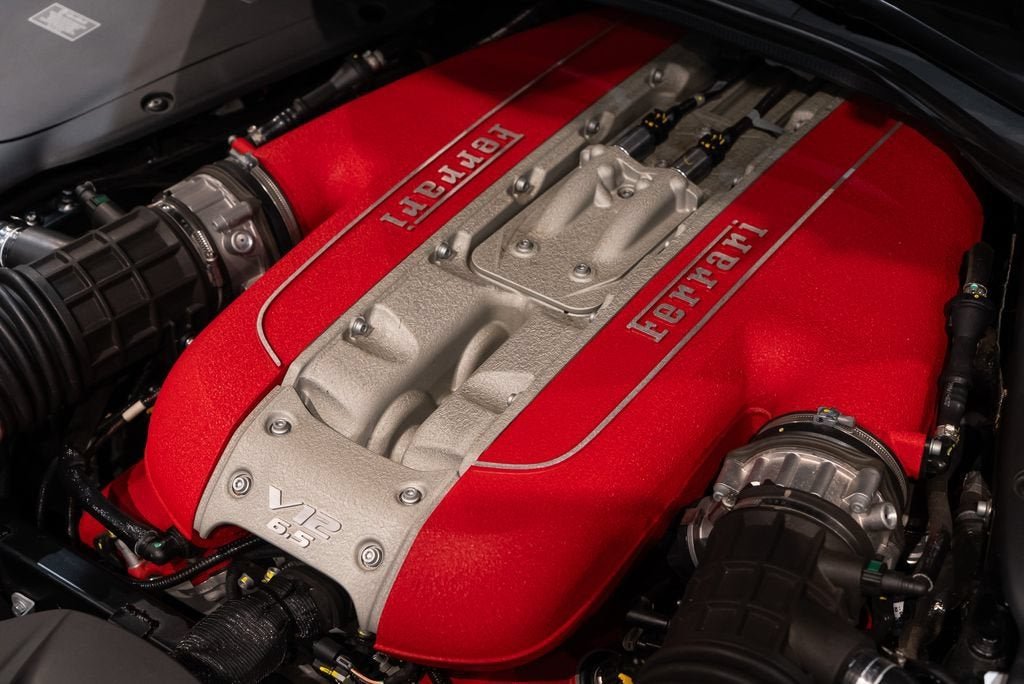 Certified Used 2023 Grigio Titanio Metall Ferrari Base image 19