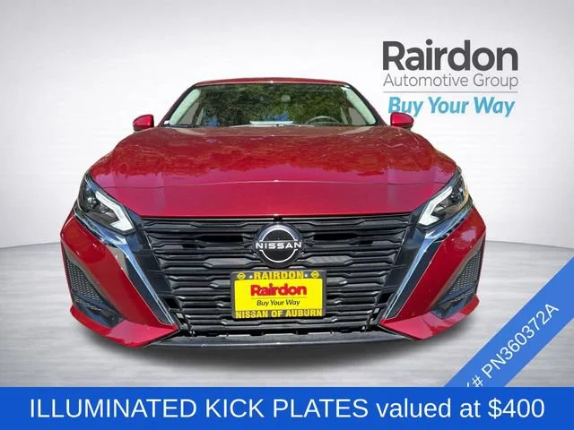 Used 2023 Scarlet Ember Tintcoat Nissan 2.5 SL image 2