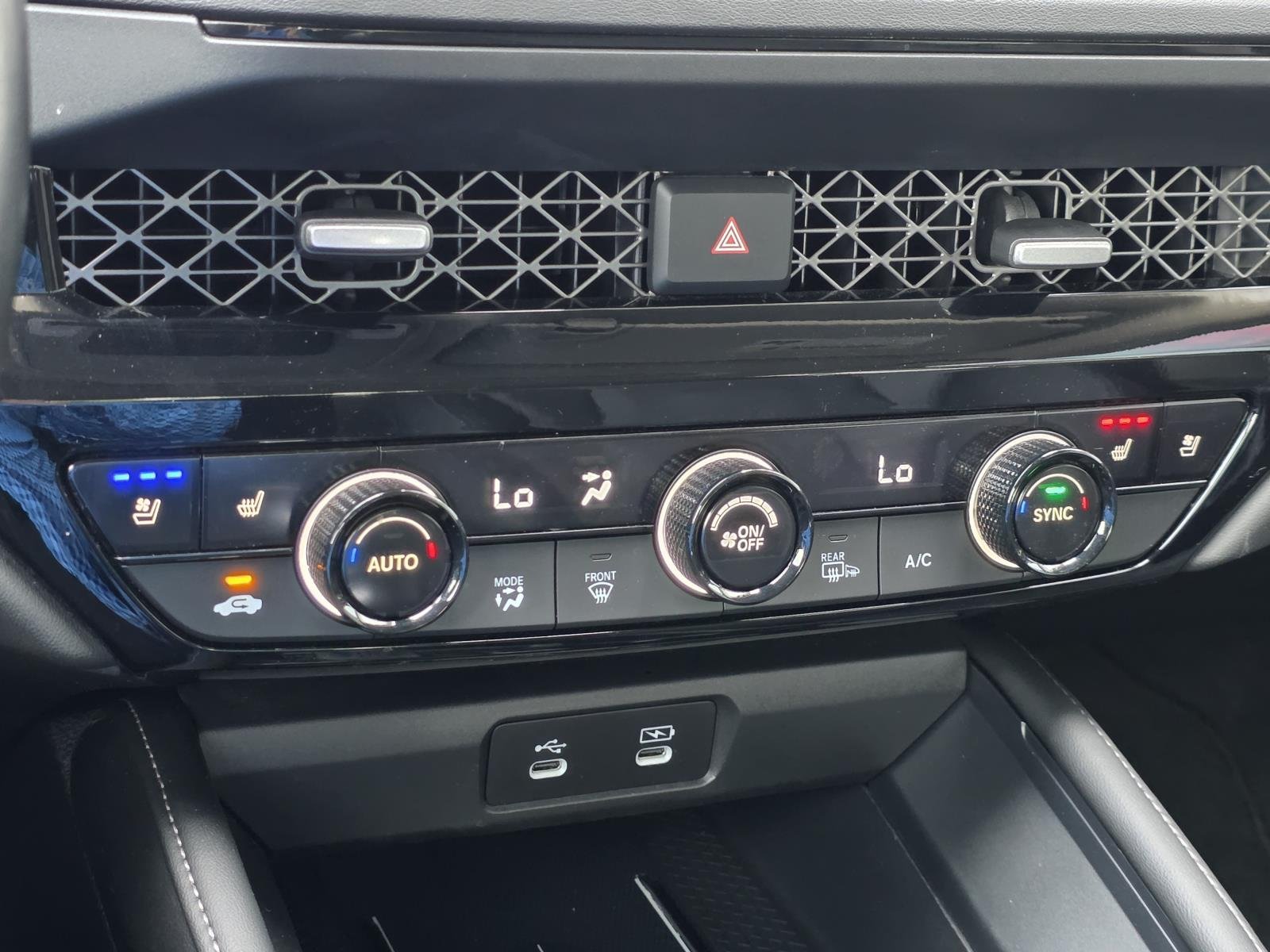2024 Honda Accord Hybrid Touring - Photo 21