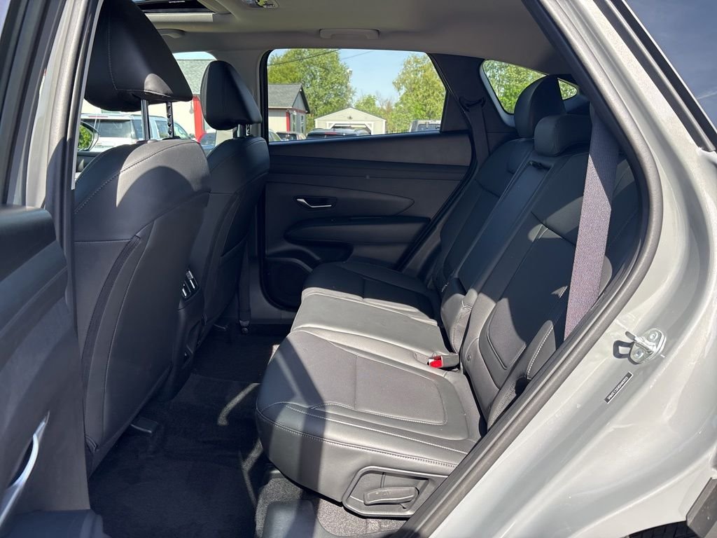 Certified Used 2025 Gray Hyundai SEL Convenience image 25