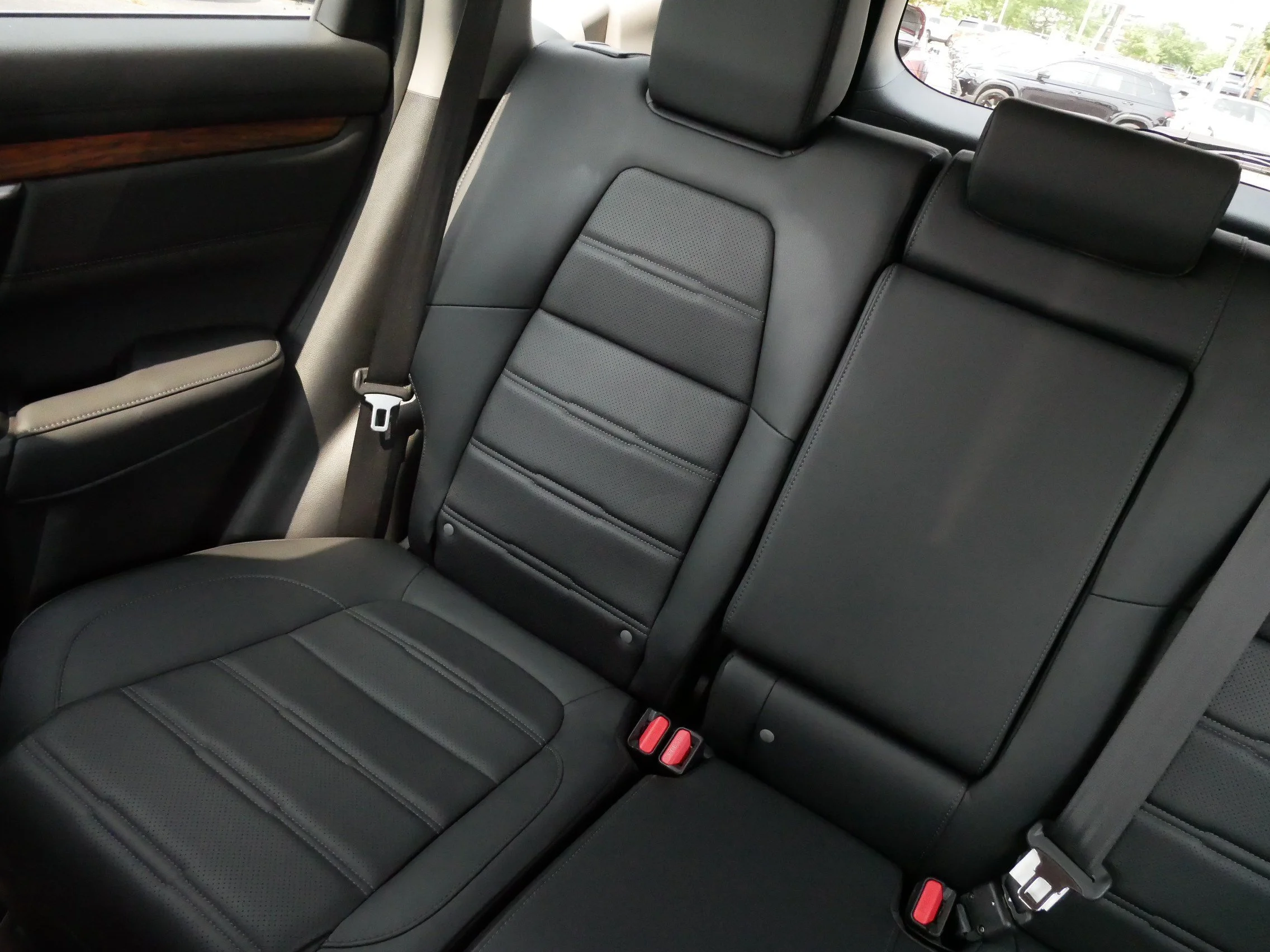 Used 2022 Sonic Gray Pearl Honda Touring image 10