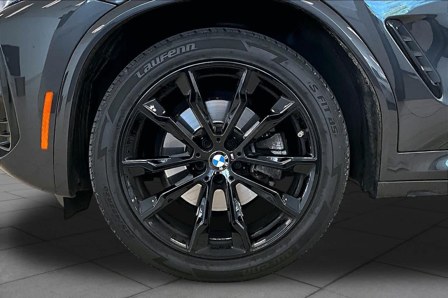 Used 2023 Dark Graphite Metallic BMW sDrive30i image 10