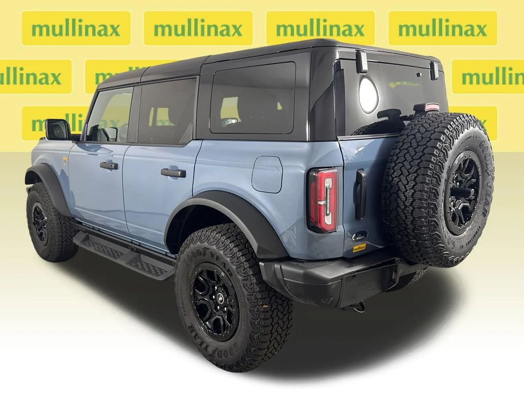 Certified Used 2025 Gray Ford Badlands image 11