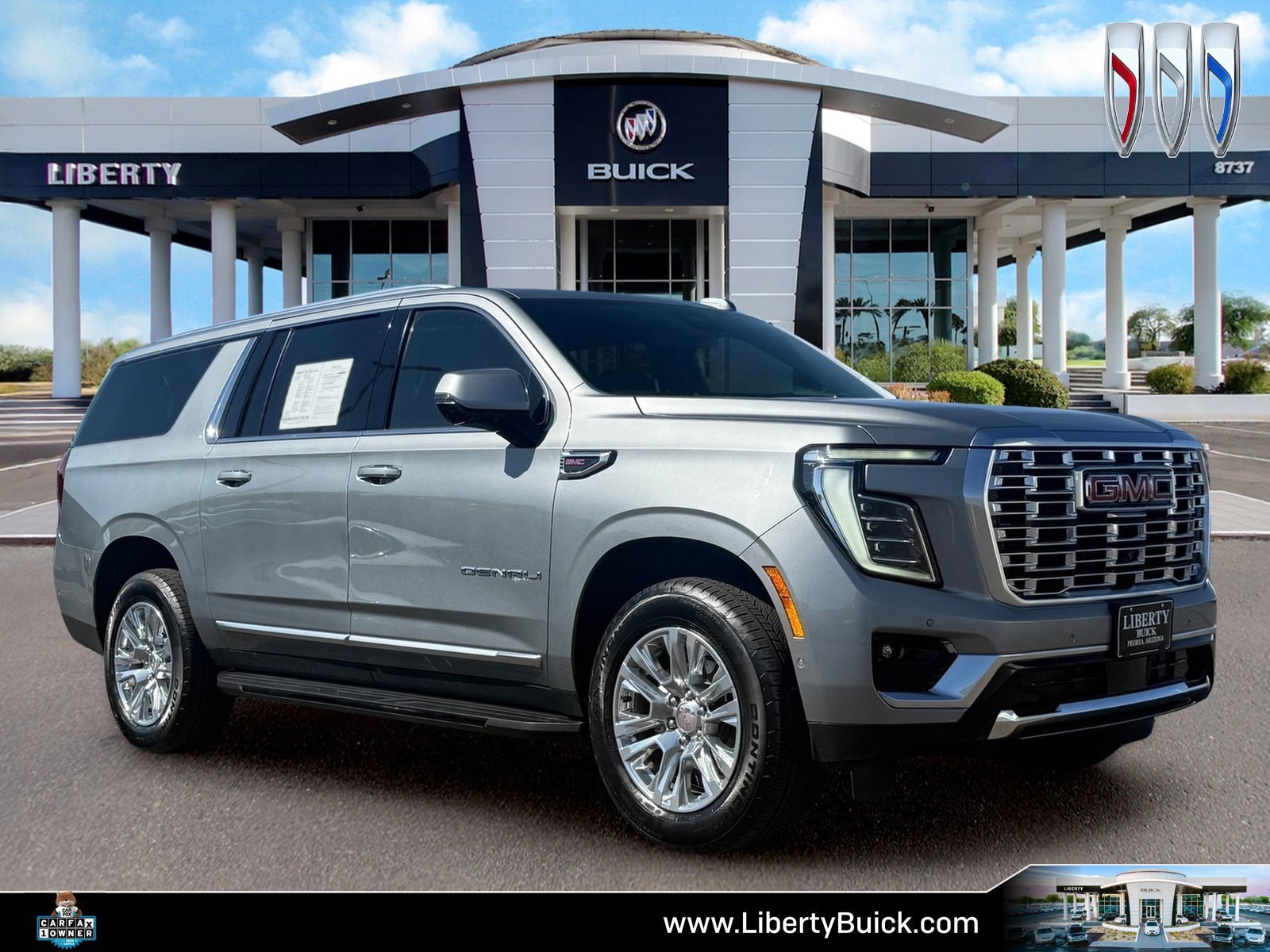 2025 GMC Yukon Denali AWD's photo