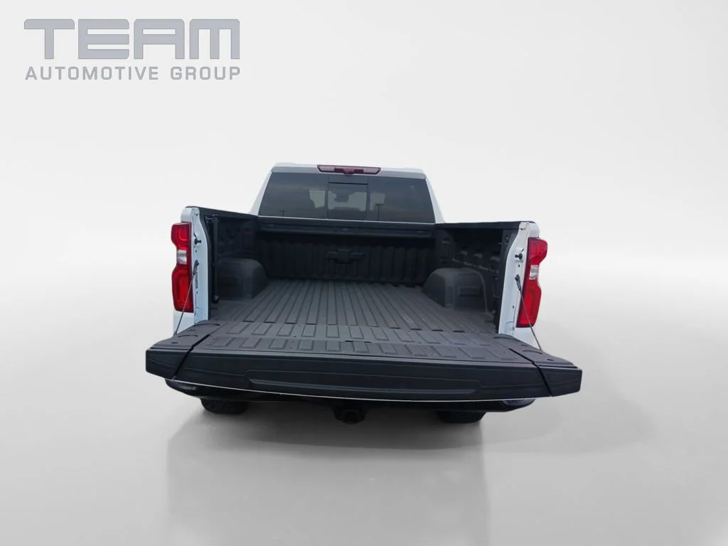 Used 2025 Summit White Chevrolet ZR2 image 13