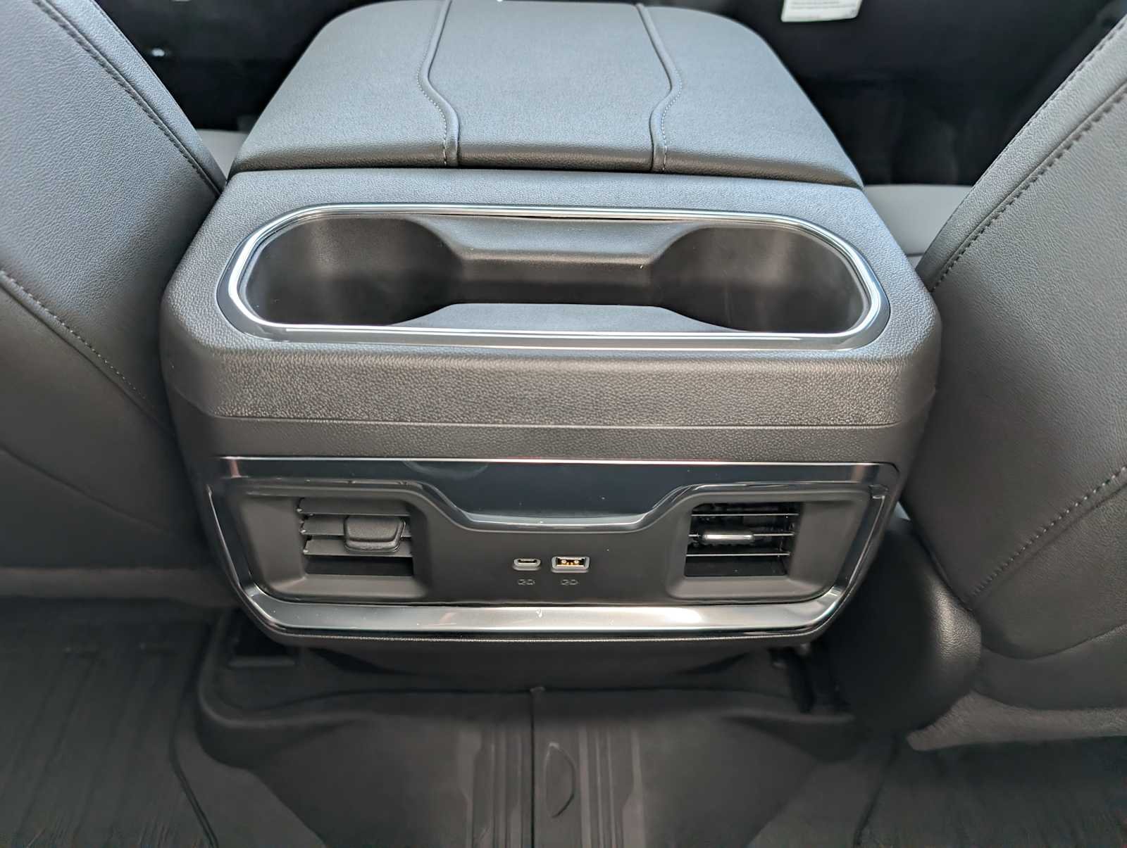 2026 GMC Sierra 1500 Elevation - Photo 18
