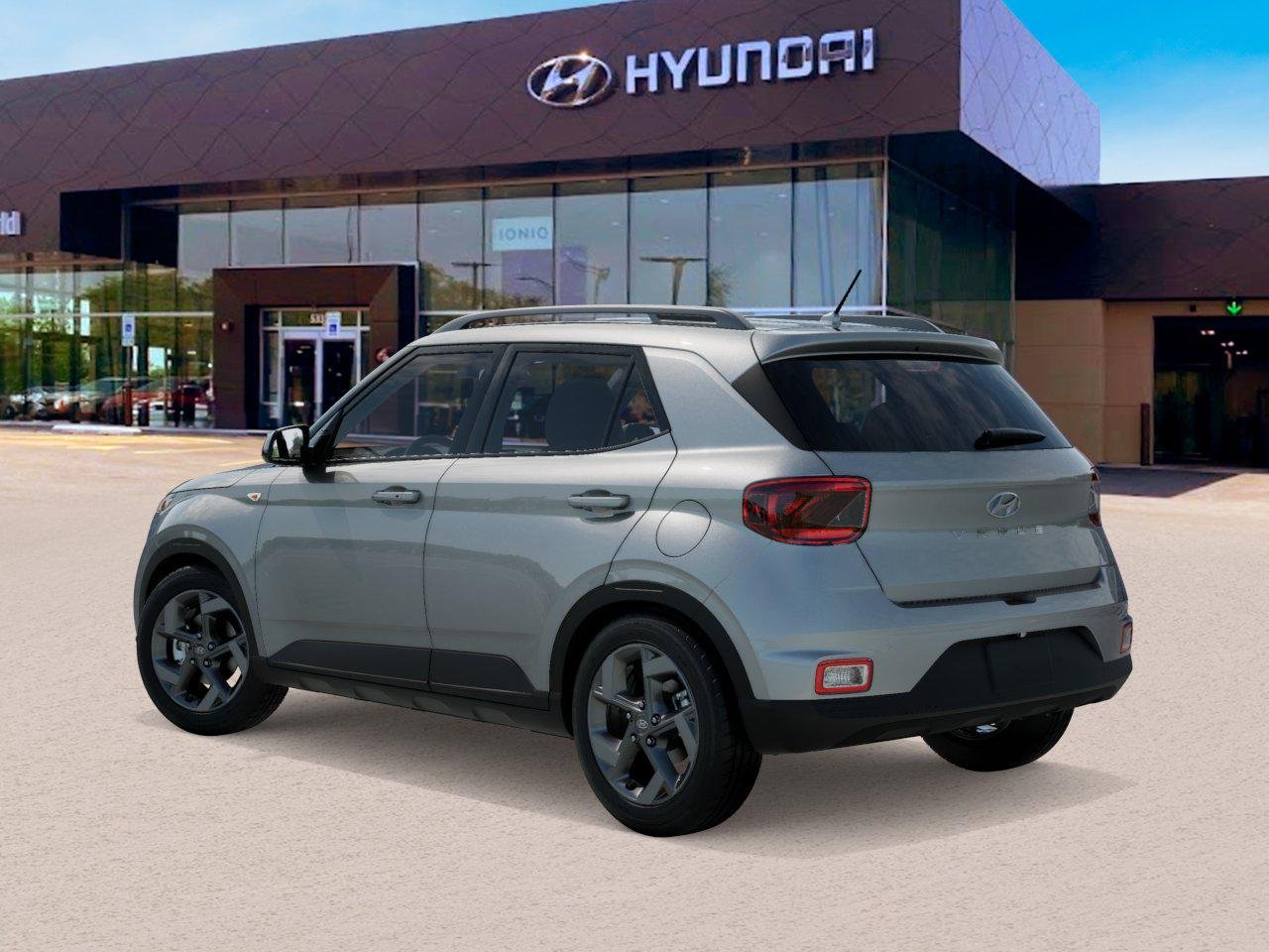 New 2026 Shimmering Silver Hyundai SEL image 5