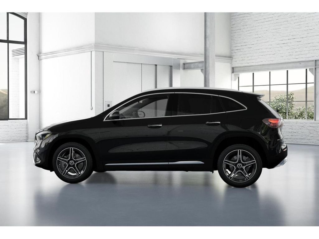 New 2026 Night Black Mercedes-Benz GLA 250 4MATIC® image 33