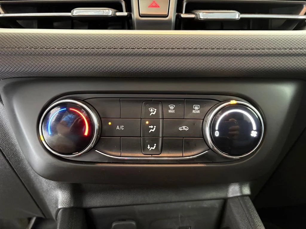 Used 2025 Gray Chevrolet LS image 10