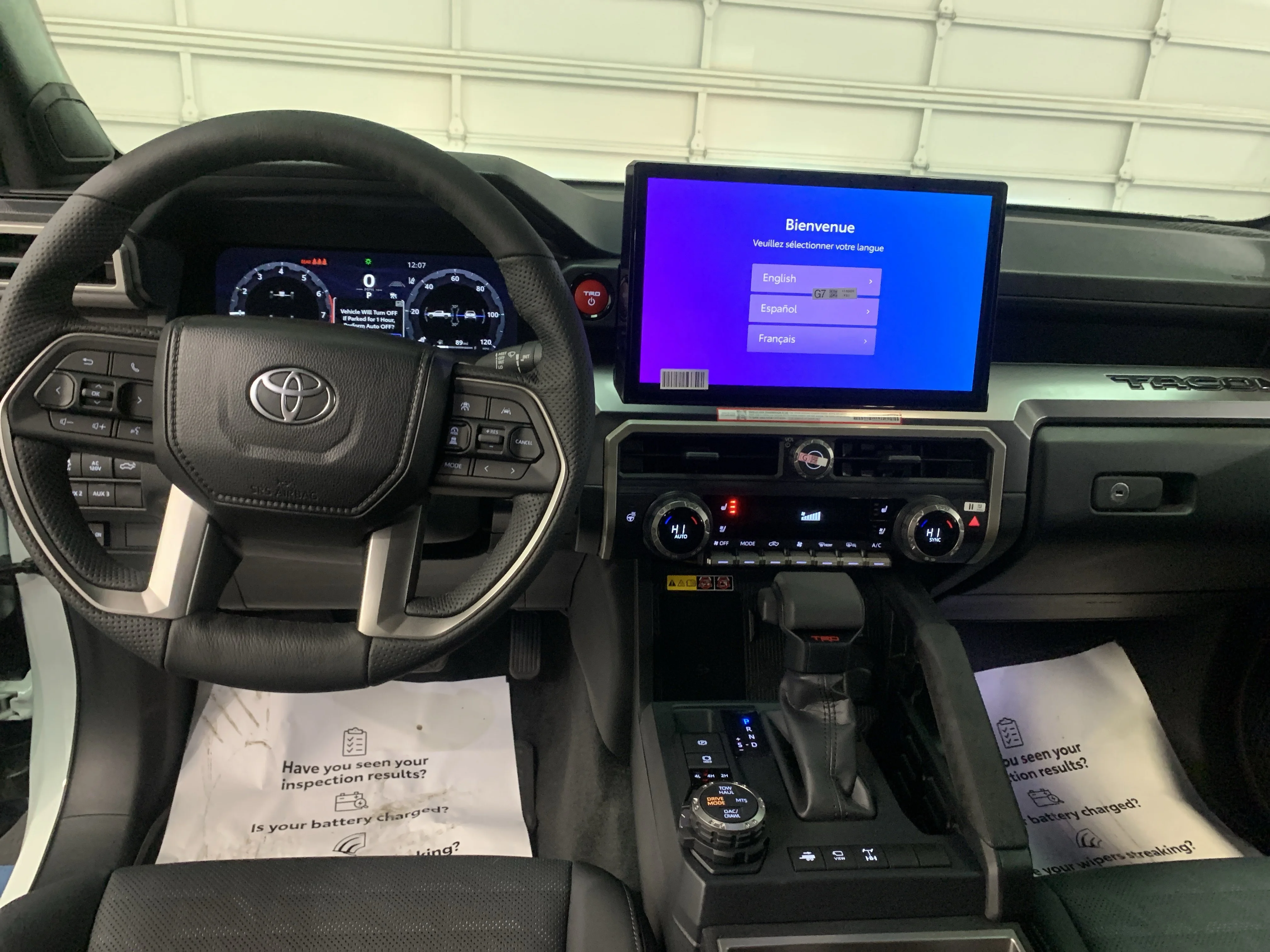2025 Toyota Tacoma TRD Off Road - Photo 12