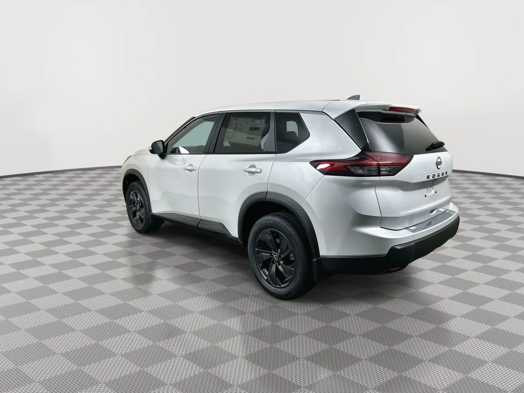 New 2026 Everest White Pearl TriCoat Nissan SV image 6