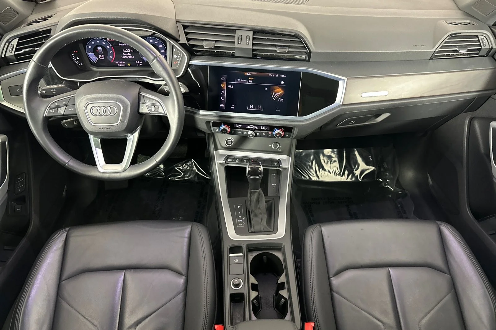 Used 2022 Mythos Black Metallic Audi Premium 40 TFSI quattro image 12