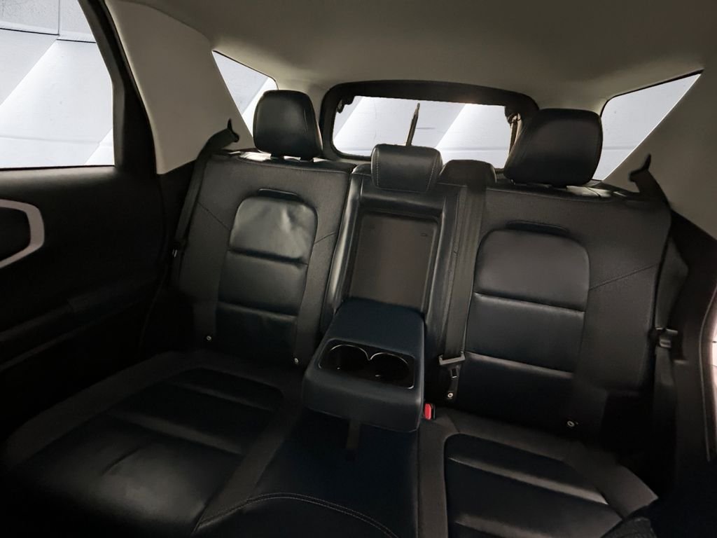 Used 2023 Blue Ford Outer Banks image 18
