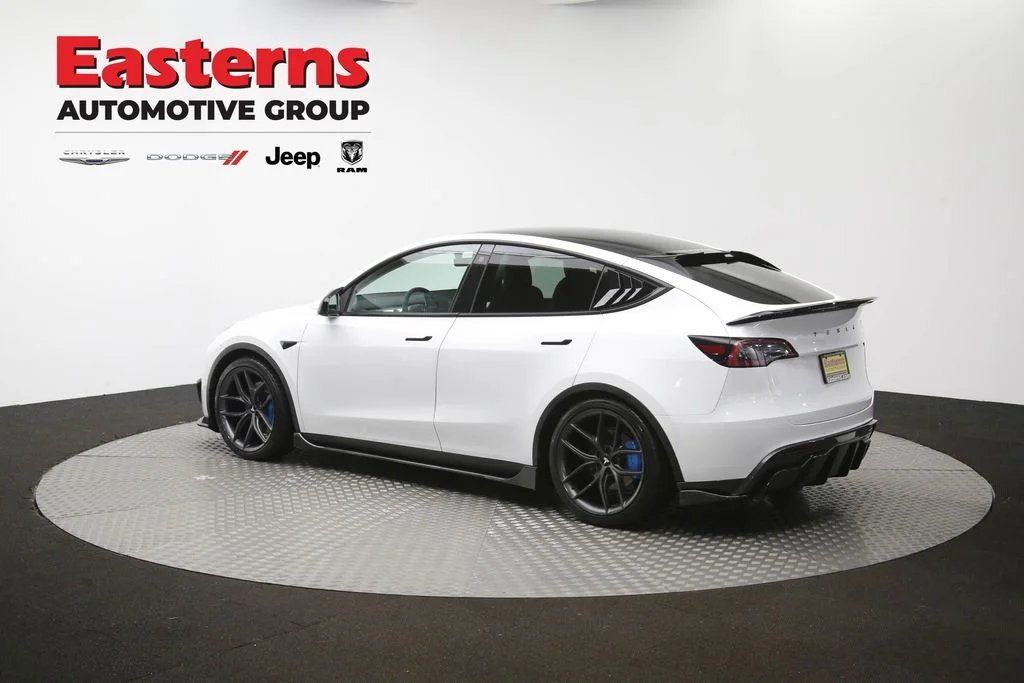 Used 2022  Tesla Performance image 59
