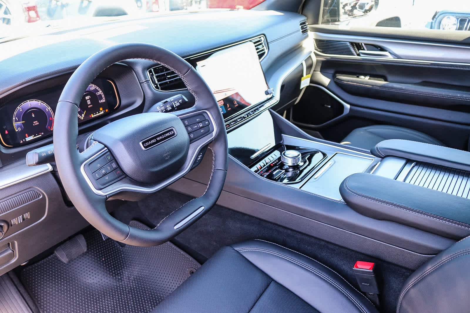 New 2026 Baltic-Gray Metallic Clear-Coat Exterior Paint Jeep Limited Altitude image 19