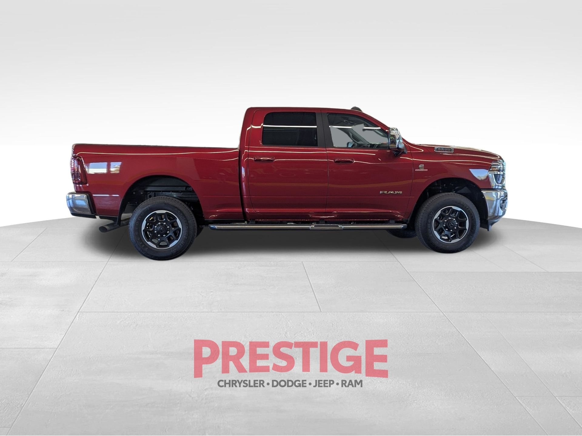 New 2026 Molten Red Pearl-Coat Exterior Paint RAM Laramie image 4