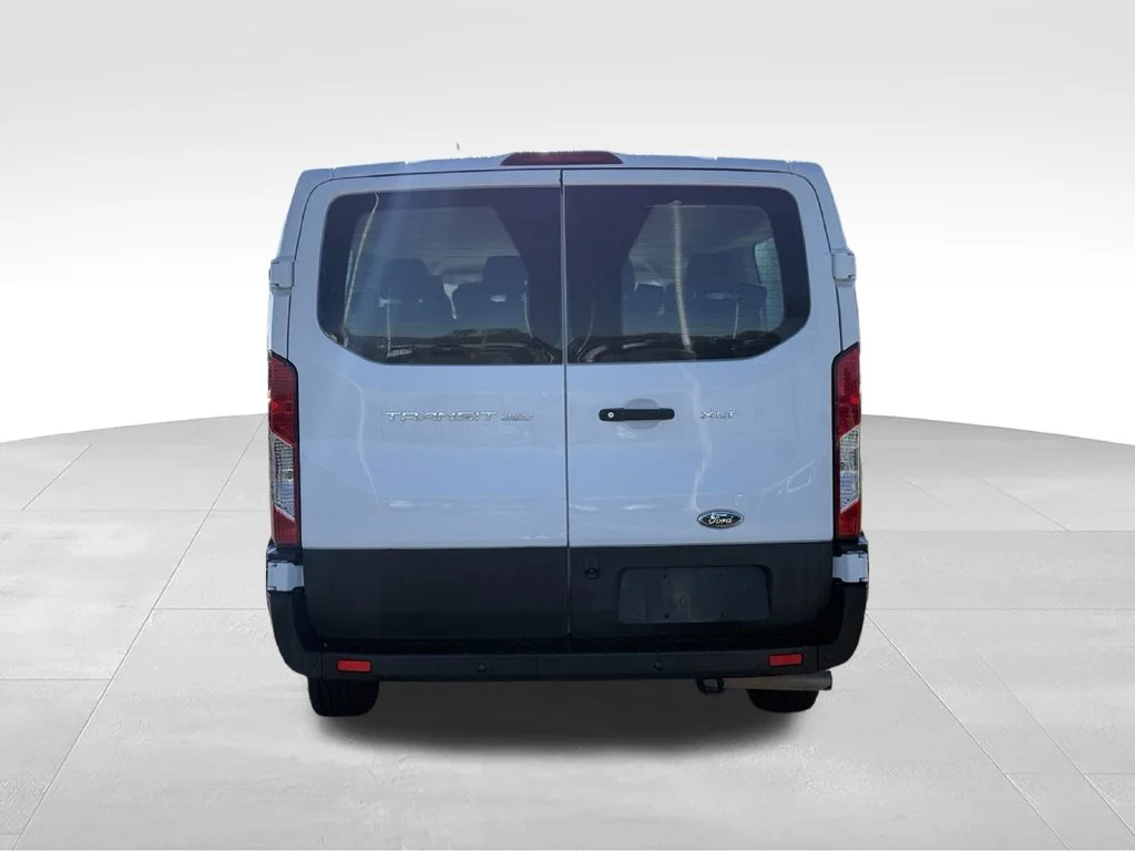 Used 2023 White Ford XLT image 22
