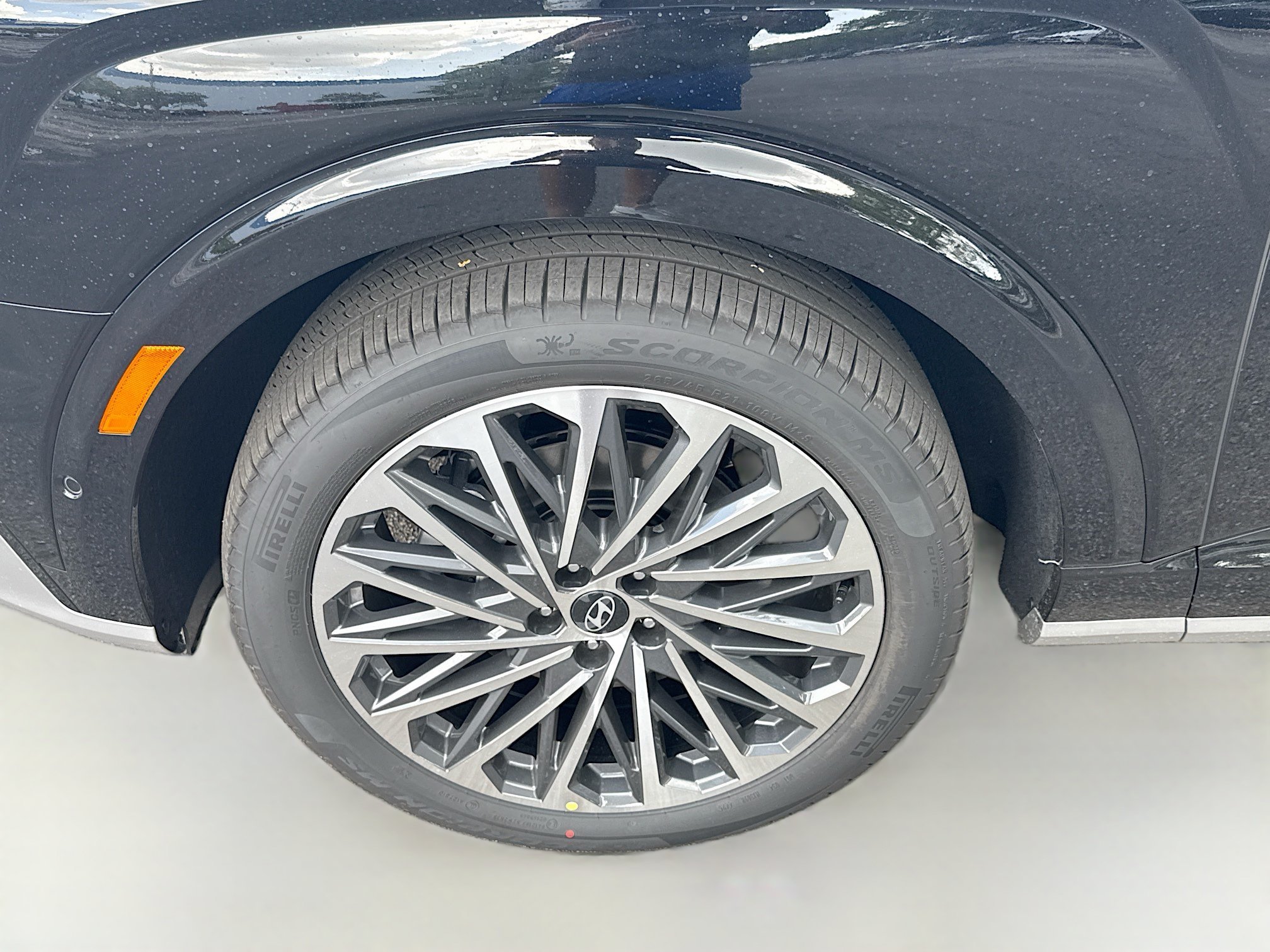 New 2026 Abyss Black Pearl Hyundai Calligraphy image 47