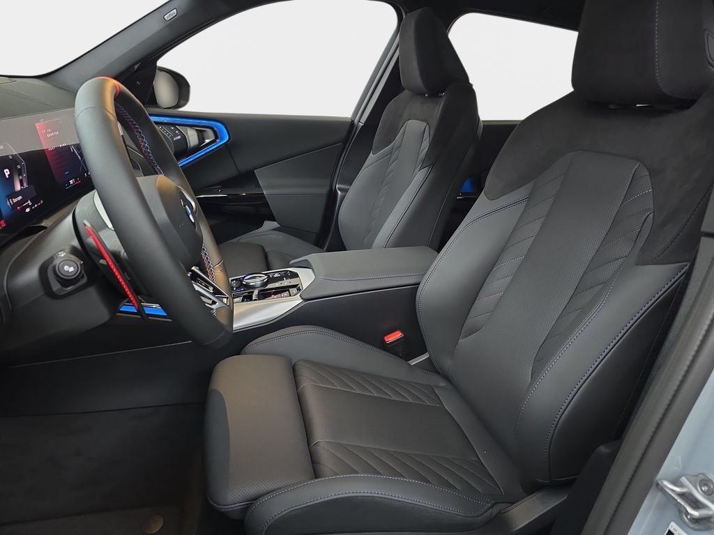New 2026 Brooklyn Grey Metallic BMW M50 xDrive image 15