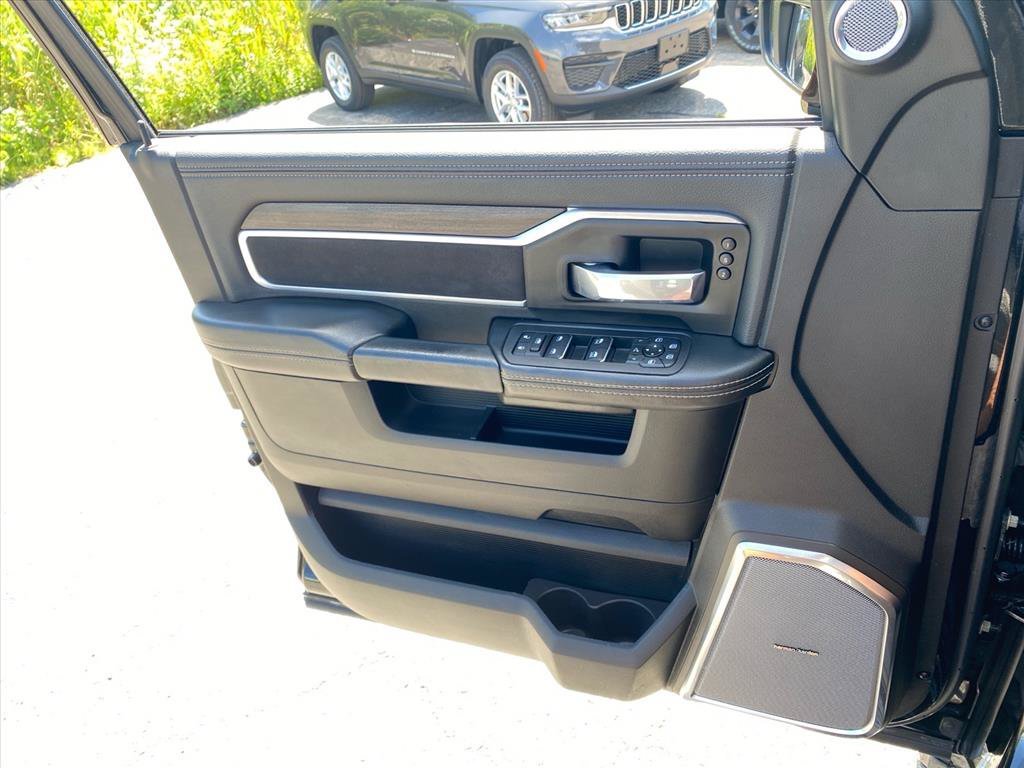Used 2025 Diamond Black Crystal Pearlcoat Ram Laramie image 23