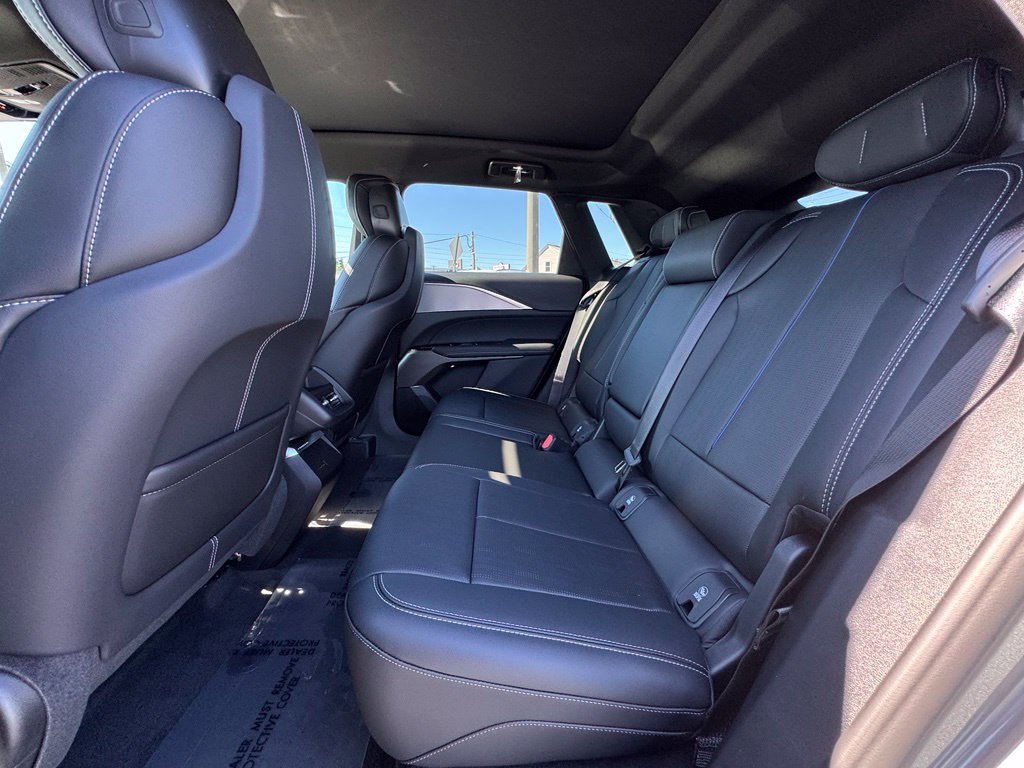 2027 Cadillac LYRIQ Sport - Photo 32