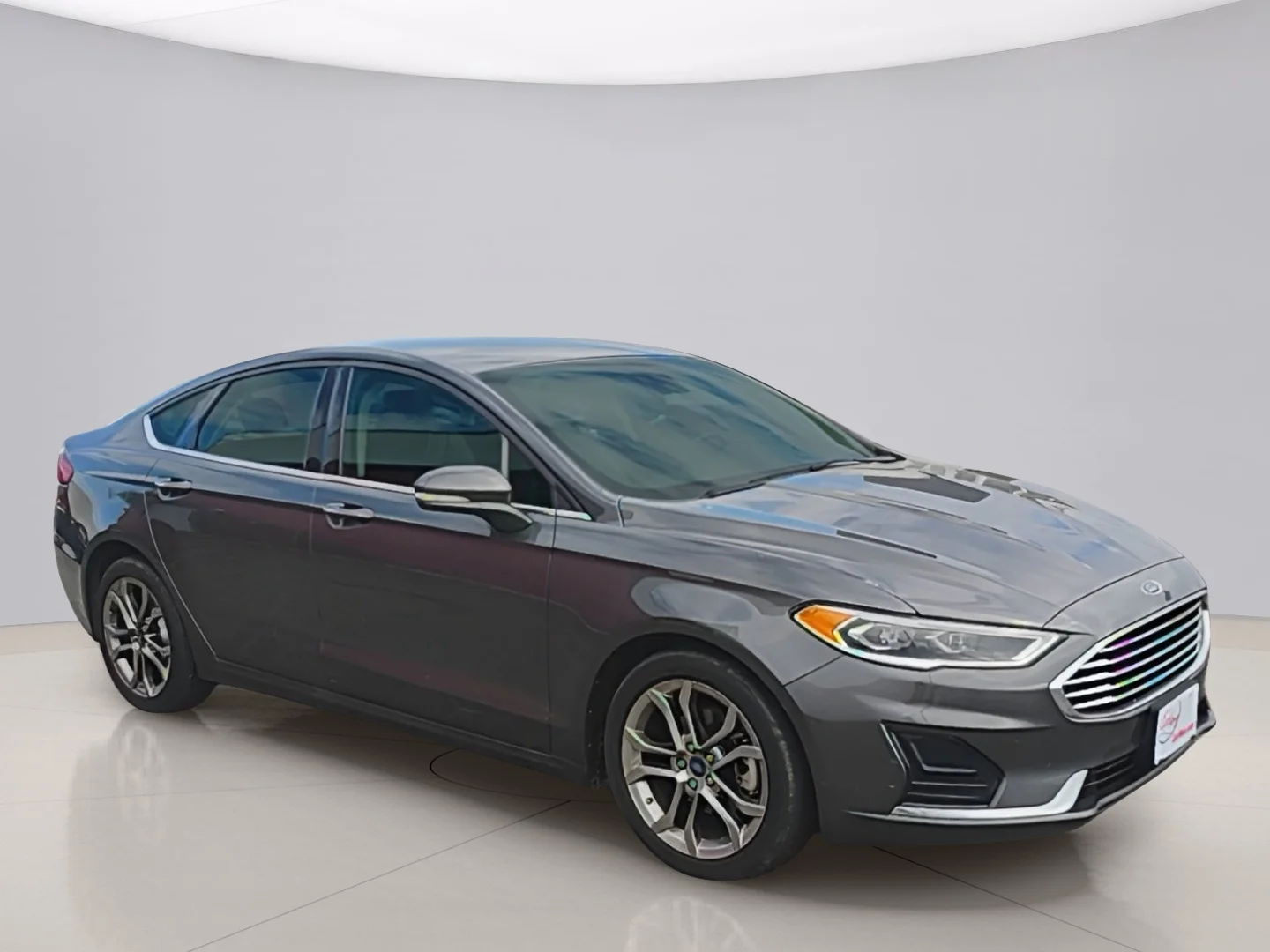 Used 2020 Gray Ford SEL image 7