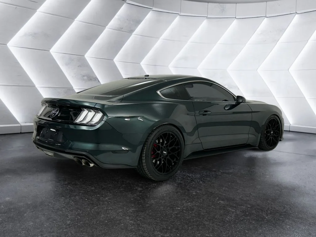 Used 2019 Green Ford Bullitt image 4